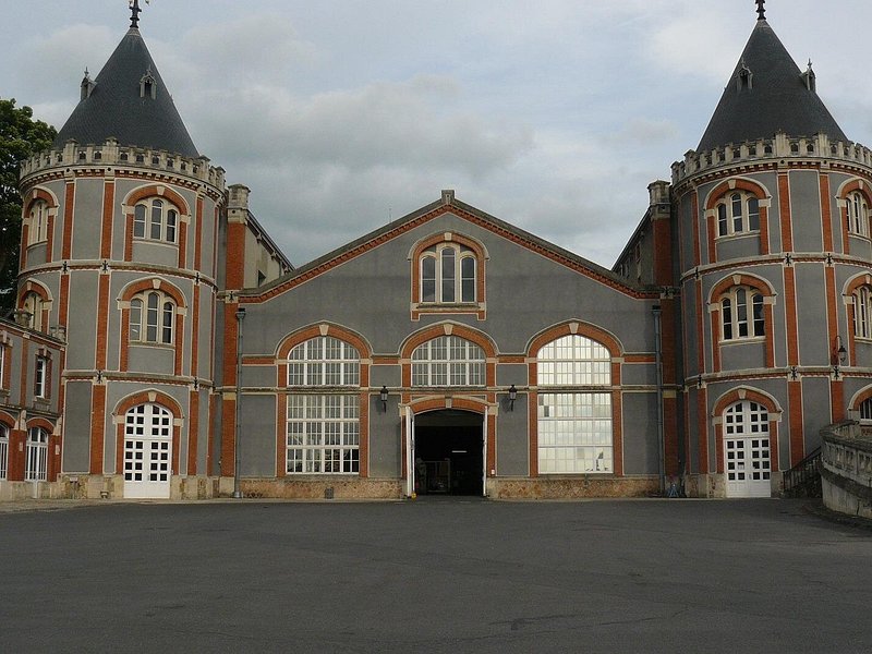 2 Day Champagne Tour – Custom Planned Visits & Private Driver