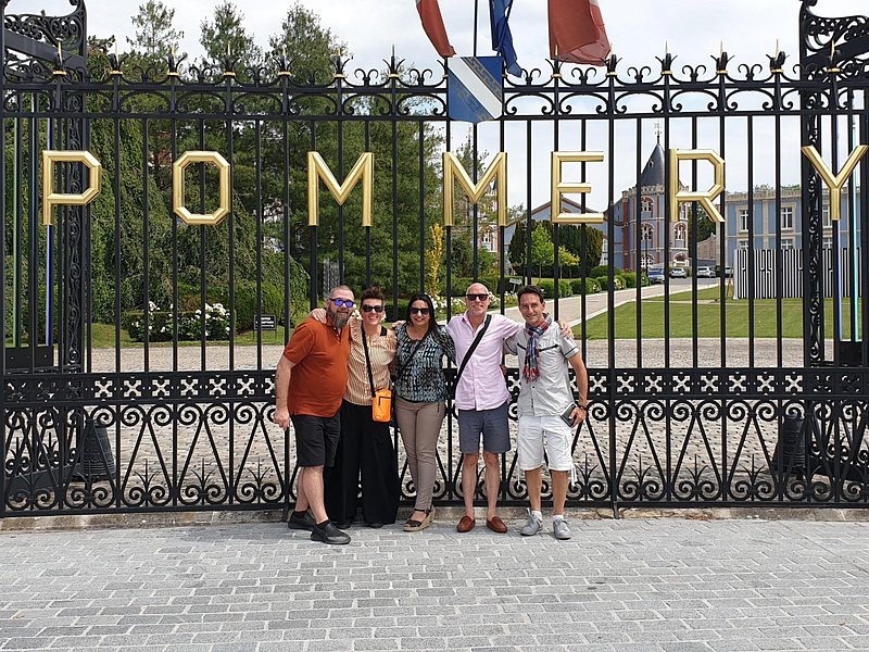Champagne Day tour with Veuve Clicquot and 2 other big wineries